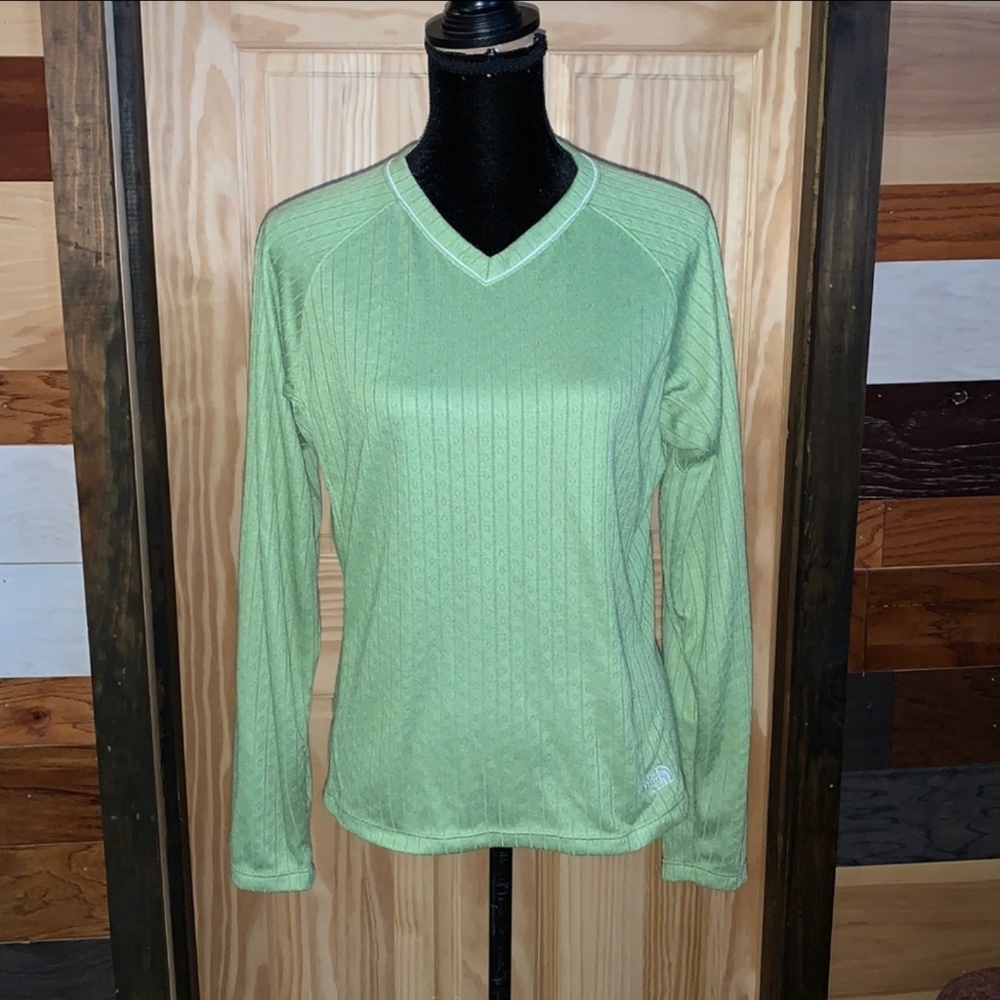 NWT The North Face large vaporwick green shirt
